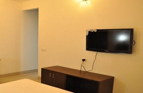 Sector 39 Hotel | Hotel Azad Square Gurgaon