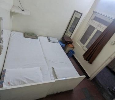 Indore Hotel | Hotel Bhagwatee palace