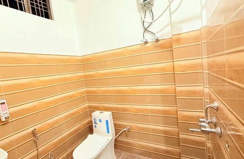 Naini Hotel | Hotel Blessing inn & Restaurant
