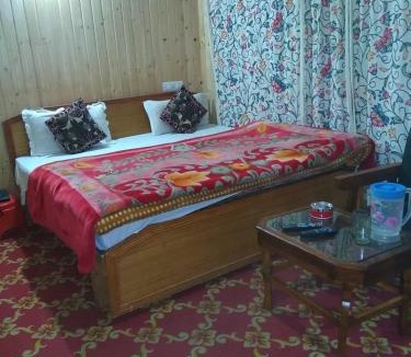 Laripora Hotel | Hotel Bright Palace