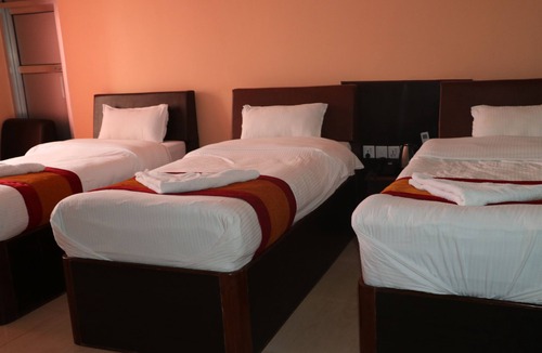 Devachuli Hotel | Hotel Chris