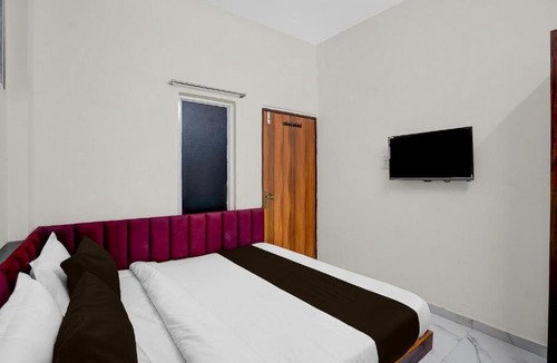 Kolar Road Hotel | Hotel Day & Night Stay