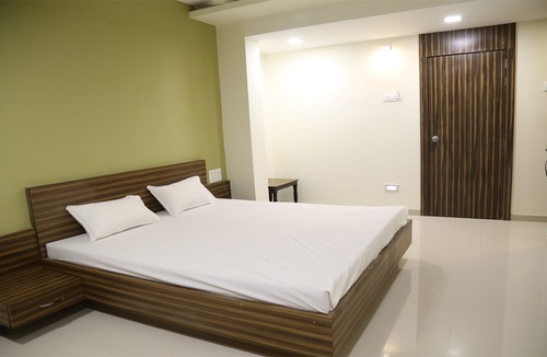 Solapur Hotel | Hotel Dhruva