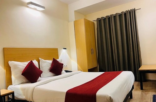 Indore Hotel | Hotel Dlive Indore