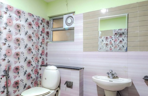 Haridwar Hotel | Hotel Dwarkadheesh