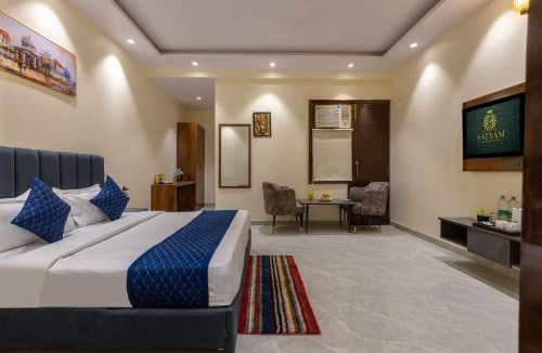 Noida Hotel | Hotel Elite Clark