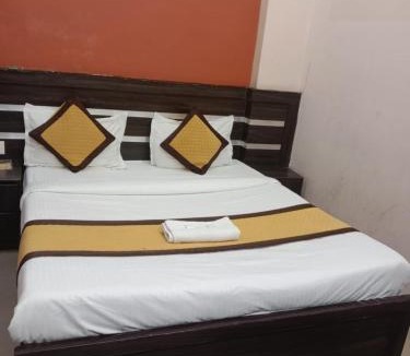 Mayapur Hotel | Hotel Ganges Park