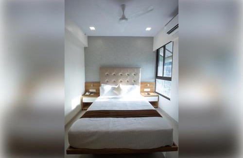 Bandra West Hotel | Hotel Grace Galaxy
