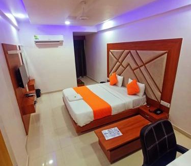 Vallabh Vidhyanagar Hotel | HOTEL GREEEN LEAF
