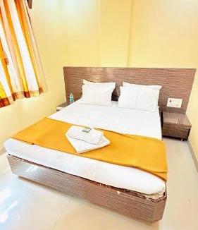 Shirdi Hotel | HOTEL GRKK - Near Shri Saibaba Samadhi Temple Shirdi