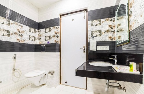 Bikaner Hotel | Hotel Heeralal