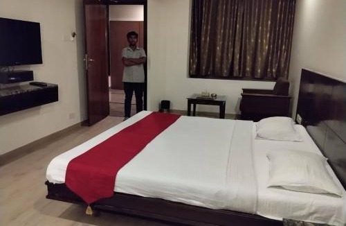 Hubli Hotel | Hotel Ikon