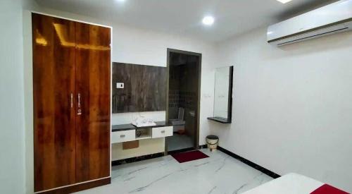 Dhanauli Hotel | Hotel Jms Inn