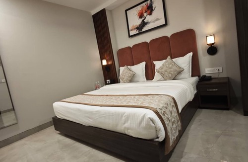 Varanasi Hotel | Hotel Kaashika