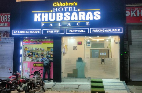 Agra Hotel | hotel khubsaras palace by chhabra's