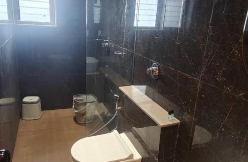 Shegaon Hotel | Hotel Krushnakunj