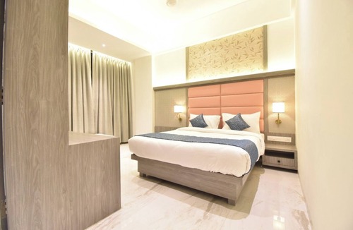 Thane West Hotel | Hotel La Dahlia