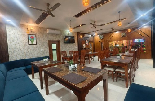 Jaipur Hotel | Hotel Narayan Vilas , Jaipur