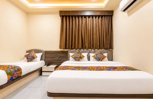 Parbhani Hotel | Hotel Narayanee