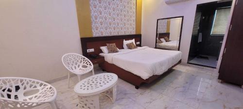 Mohangarh Hotel | Hotel O Dev Inn