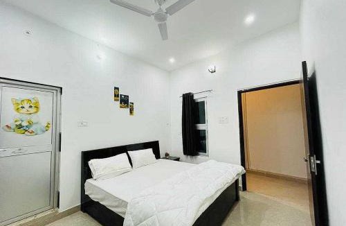 Faizabad Apartment | Hotel O JS Palace
