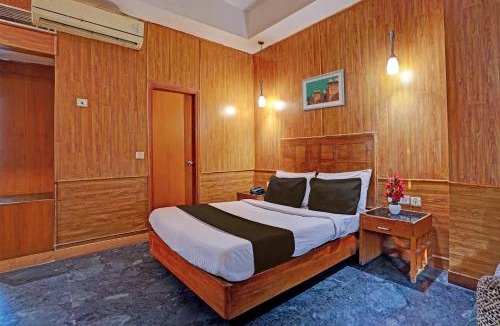 Indirapuram Hotel | Hotel O One Hotel