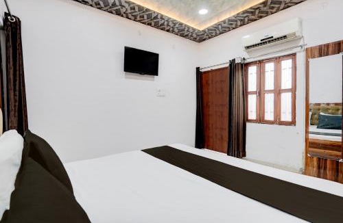 Kalyanpur Hotel | Hotel O Paras Palace