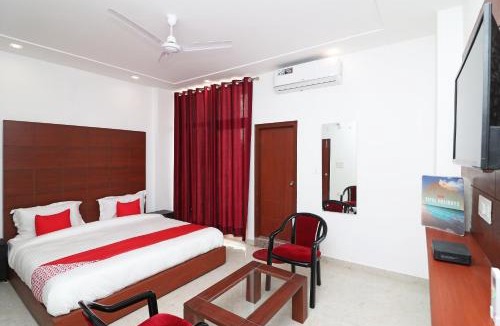 Faridabad Hotel | Hotel O Rex Cabana
