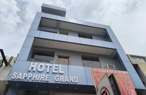Alambagh Hotel | Hotel O Sapphire Grand