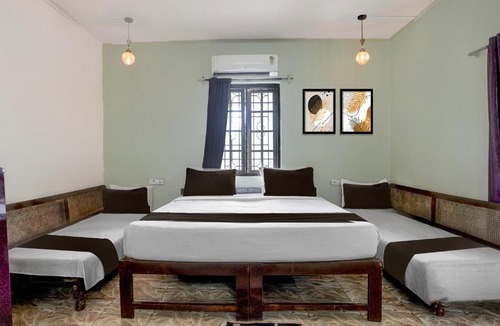 Gauravaddo Hotel | Hotel O Stay At COELHO'S