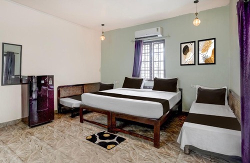 Gauravaddo Hotel | Hotel O Stay At COELHO'S
