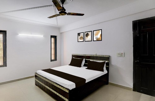 Noida Hotel | Hotel O Sunshine Hotel