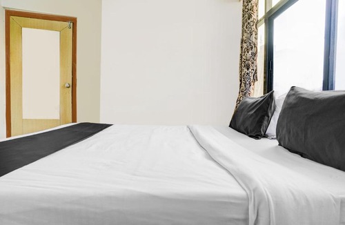 Ellis Bridge Hotel | Hotel O Veejay
