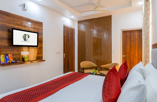 Noida Hotel | Hotel park Tree I Sec-63a I Noida