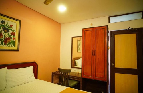 Nungambakkam Hotel | Hotel Raaj Bhaavan