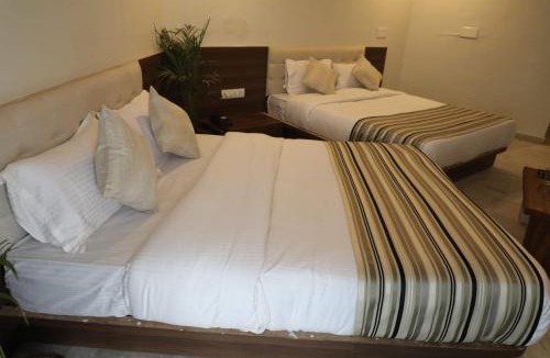 Mahesana Hotel | HOTEL RAJPATH Inn