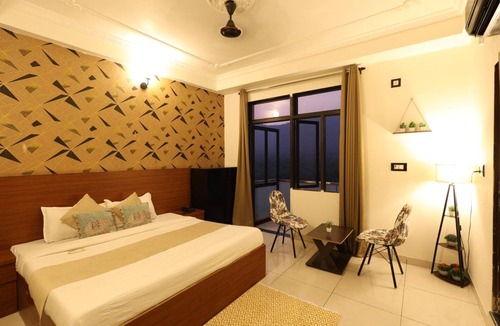 Jaipur District Hotel | Hotel Ramgarh Palace