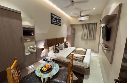 Nerul Hotel | Hotel Regal Residency