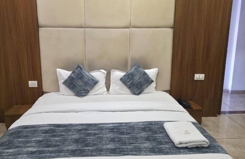 Indore Hotel | Hotel Right Choice