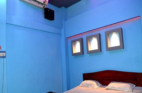 Pakur Hotel | Hotel Royal Residency