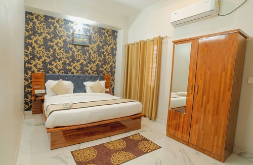 Dehradun Hotel | Hotel Rudra