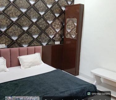 Omkareshwar Hotel | Hotel Sadashiv