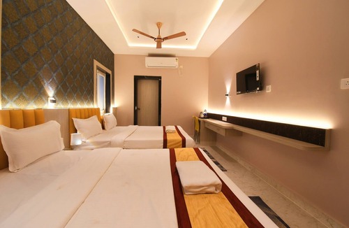 Puri Hotel | Hotel Sai Swastik