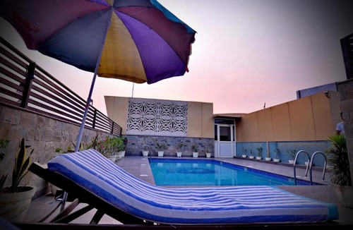 Taj Ganj Hotel | Hotel Seven Hills Tower