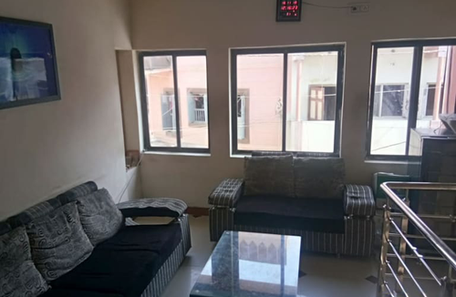 Dwarka Hotel | Hotel Shree