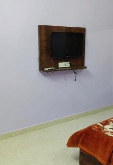 Bhedaghat Hotel | Hotel Shree palace