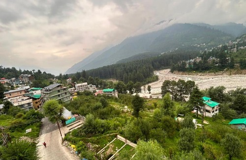Vashist Hotel | Hotel Solpine Retreat Manali By Royal Collection Hotels