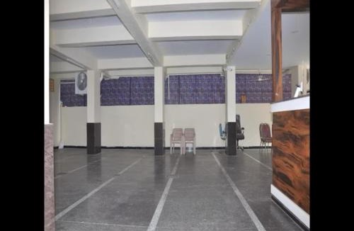 Khachrod Hotel | Hotel Sri Hasmitha