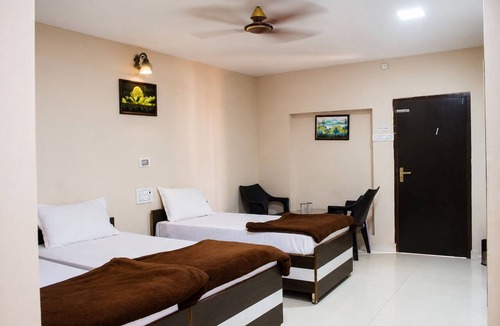 Semiliguda Hotel | Hotel Sri Ram