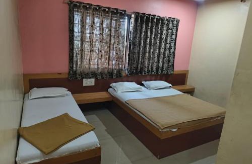 Shirdi Hotel | Hotel SS Palace